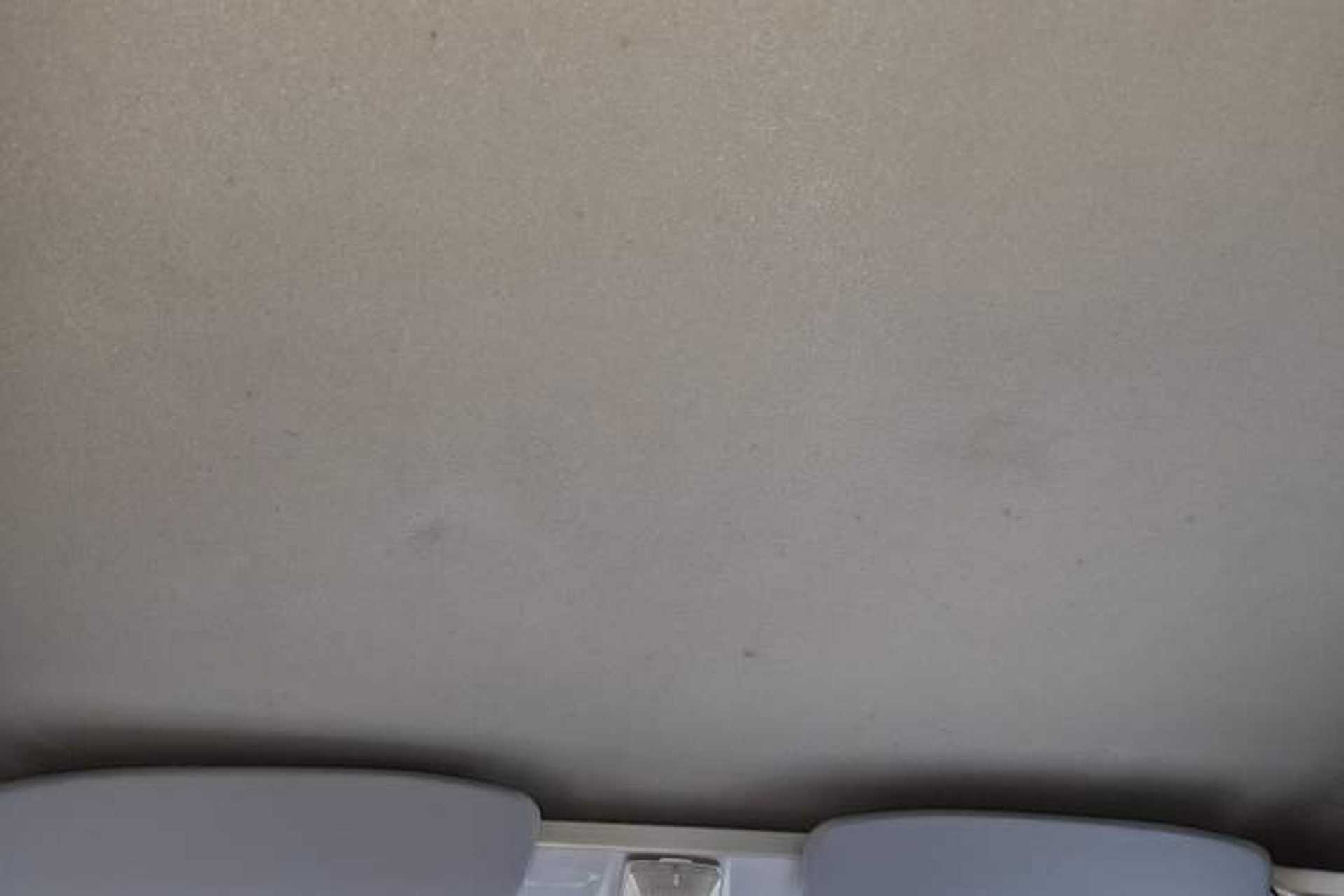 Used Wuling Zhiguang 2020 1.2L Van Utility Model China VI Emission Standard 5-Seater LSI Headliner