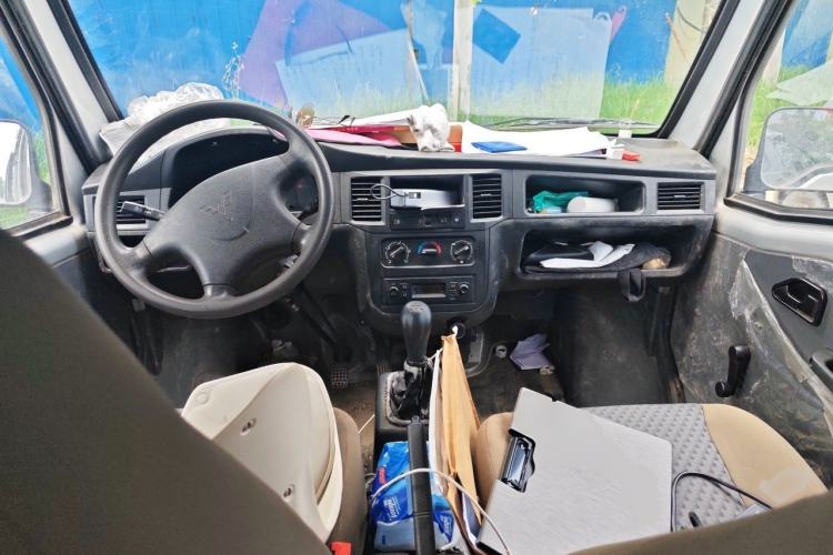 Used Wuling Zhiguang 2020 1.2L Practical Model China VI LSI Center Console