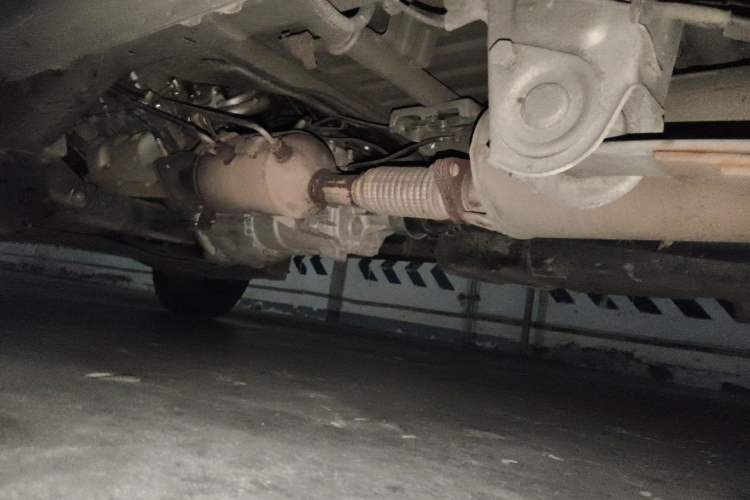 Used Wuling Zhiguang 2020 1.2L Practical Model China VI LSI Chassis Rear Left