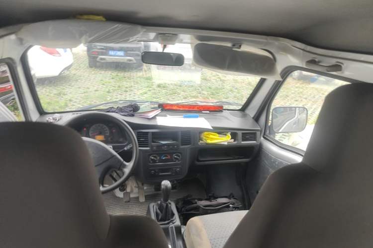 Used Wuling Zhiguang 2020 1.2L Practical Model China VI LSI Headliner