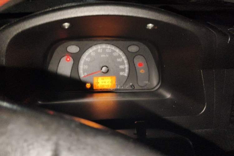 Used Wuling Zhiguang 2020 1.2L Practical Model China VI LSI Instrument Cluster