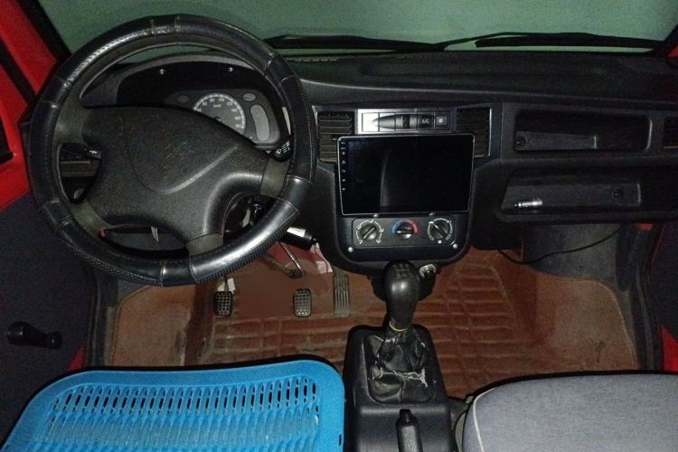 Used Wuling Zhiguang 2020 1.2L Practical Model China VI LSI Center Console