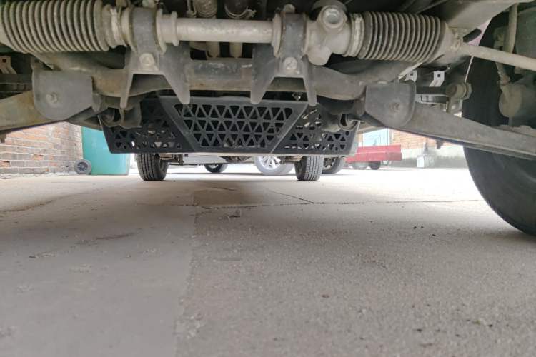 Used Wuling Zhiguang 2020 1.2L Practical Model China VI LSI Chassis Front