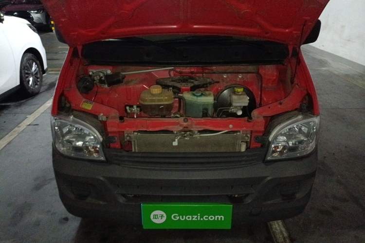 Used Wuling Zhiguang 2020 1.2L Practical Model China VI LSI Engine Bay