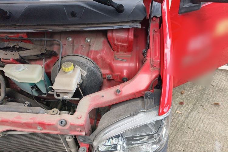 Used Wuling Zhiguang 2020 1.2L Practical Model China VI LSI Engine Bay Left