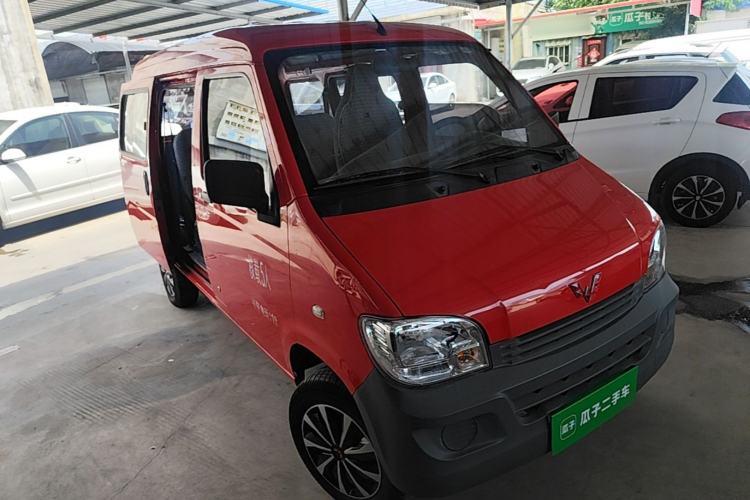 Used Wuling Zhiguang 2020 1.2L Practical Model China VI LSI Front Right 45 Deg