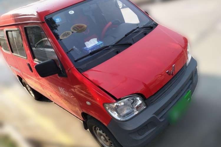 Used Wuling Zhiguang 2020 1.2L Practical Model China VI LSI Front Right 45 Deg