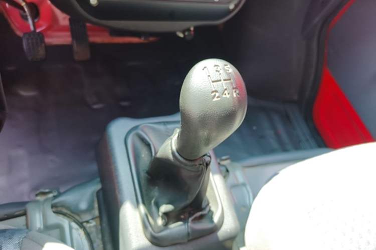 Used Wuling Zhiguang 2020 1.2L Practical Model China VI LSI Gear Lever
