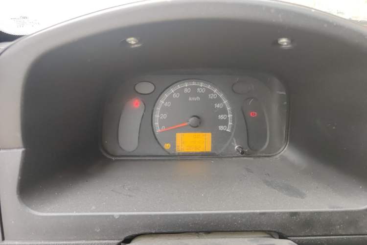 Used Wuling Zhiguang 2020 1.2L Practical Model China VI LSI Instrument Cluster