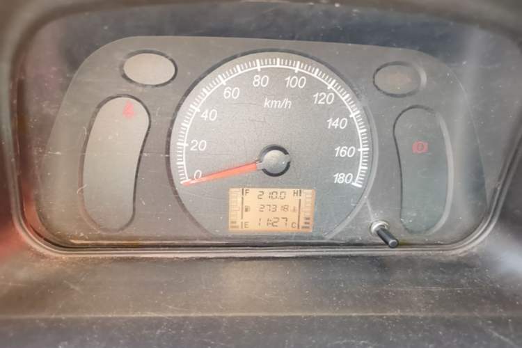 Used Wuling Zhiguang 2020 1.2L Practical Model China VI LSI Instrument Cluster