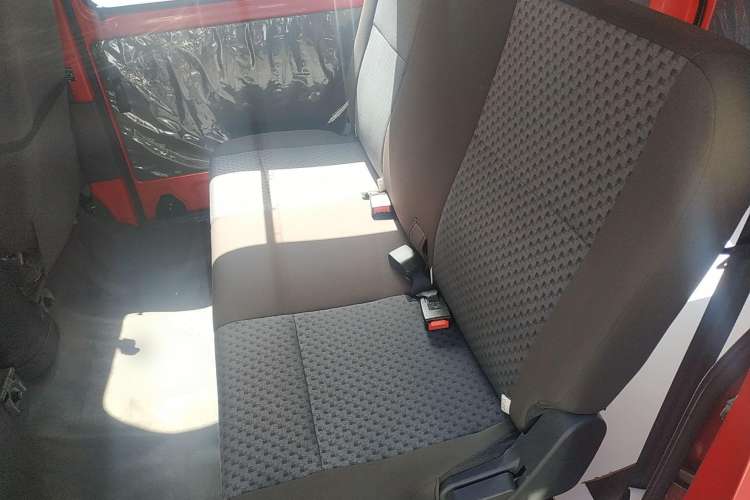 Used Wuling Zhiguang 2020 1.2L Practical Model China VI LSI Left Rear Seat