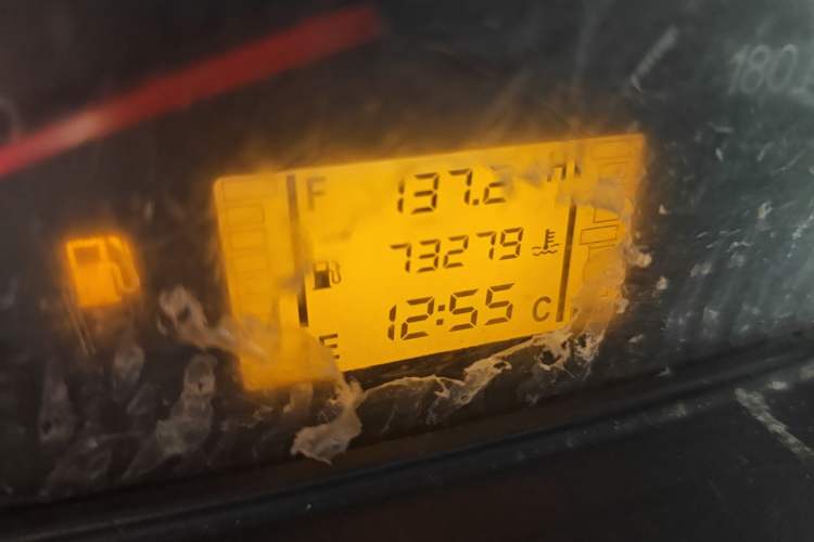 Used Wuling Zhiguang 2020 1.2L Practical Model China VI LSI Odometer Close Up