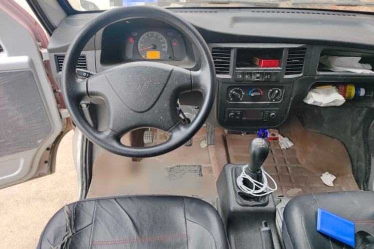 Used Wuling Zhiguang 2020 1.2L Practical Model China VI LSI Steering Wheel