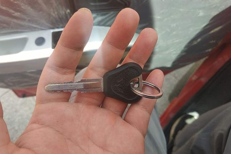 Used Wuling Zhiguang 2020 1.2L Practical Model China VI LSI Vehicle Key