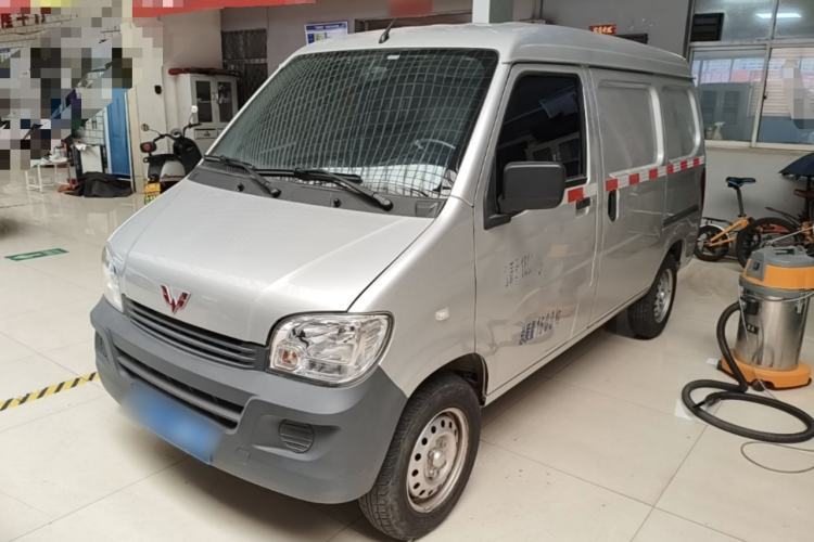 Used Wuling Zhiguang 2020 1.2L Van Utility Model China VI Emission Standard 2 Seats LSI Guazi used car, China used car export, Used car for sale, Used  cars, Cheapest cars for sale