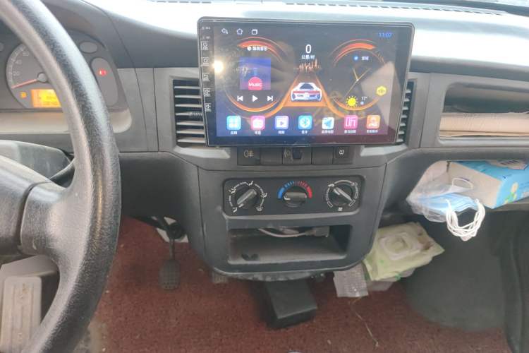 Used Wuling Zhiguang 2020 1.2L Practical Model China VI LSI Audio And AC Panel