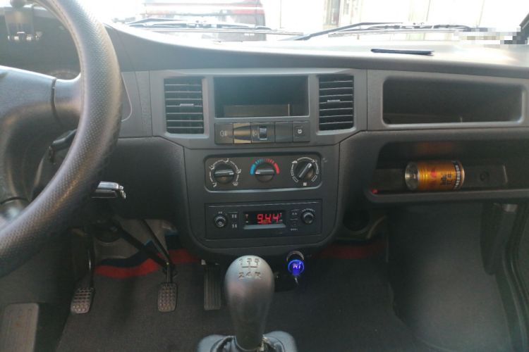 Used Wuling Zhiguang 2020 1.2L Practical Model China VI LSI Audio And AC Panel