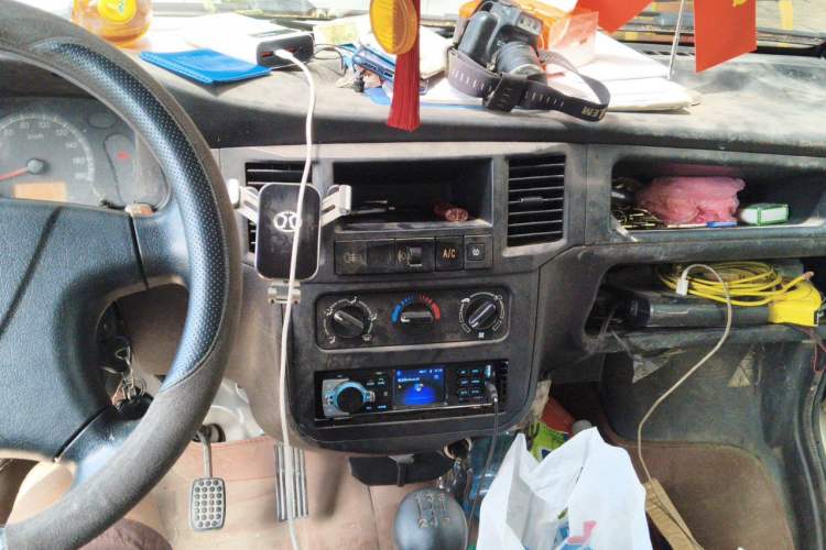 Used Wuling Zhiguang 2020 1.2L Practical Model China VI LSI Audio And AC Panel