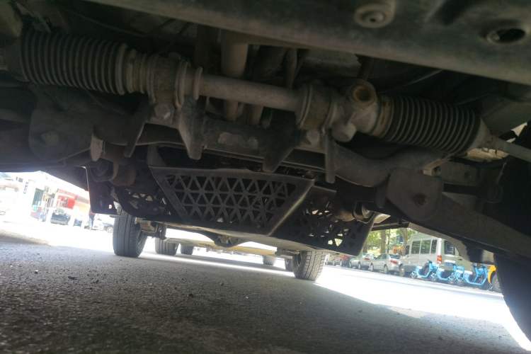 Used Wuling Zhiguang 2020 1.2L Practical Model China VI LSI Chassis Front