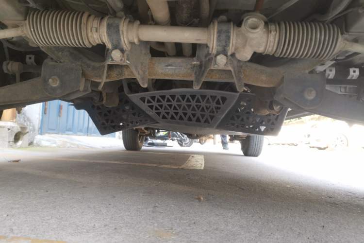 Used Wuling Zhiguang 2020 1.2L Practical Model China VI LSI Chassis Front