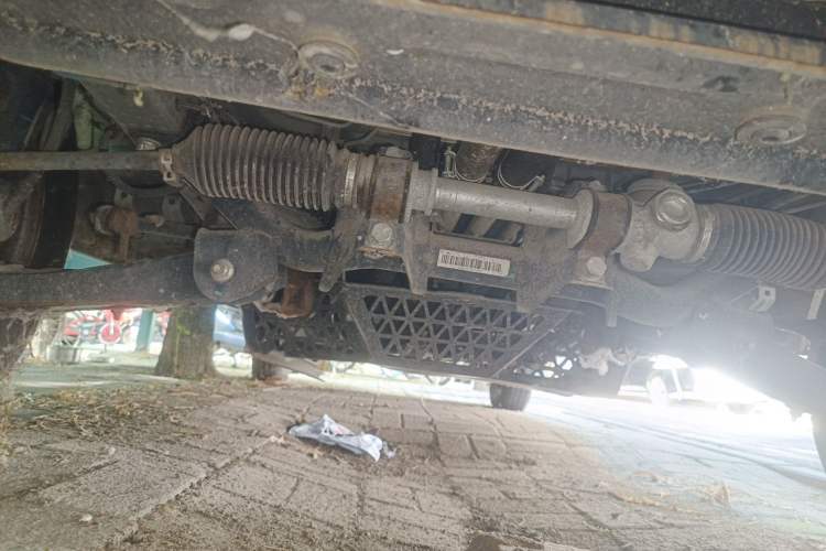 Used Wuling Zhiguang 2020 1.2L Van Utility Model China VI Emission Standard 2 Seats LSI Chassis Front