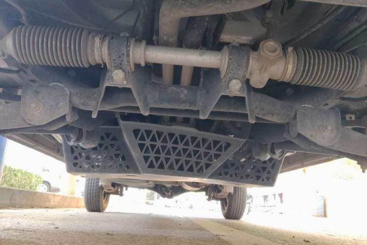 Used Wuling Zhiguang 2020 1.2L Practical Model China VI LSI Chassis Front