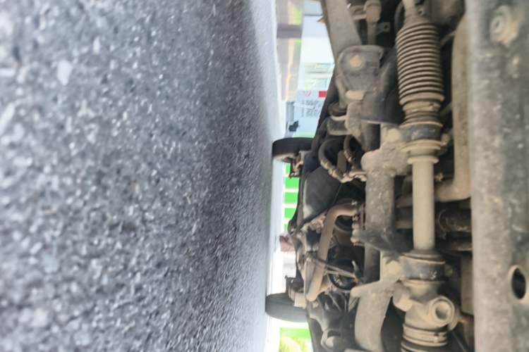 Used Wuling Zhiguang 2020 1.2L Practical Model China VI LSI Chassis Front