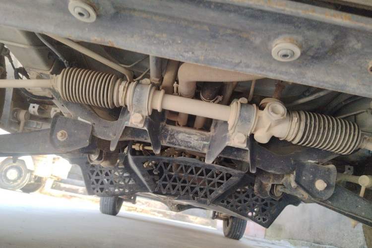 Used Wuling Zhiguang 2020 1.2L Practical Model China VI LSI Chassis Front