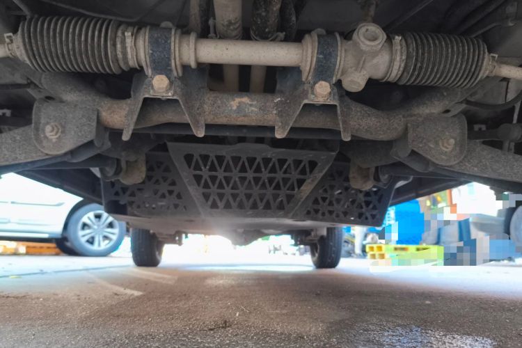 Used Wuling Zhiguang 2020 1.2L Practical Model China VI LSI Chassis Front
