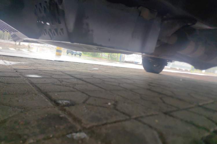 Used Wuling Zhiguang 2020 1.2L Practical Model China VI LSI Chassis Front Left