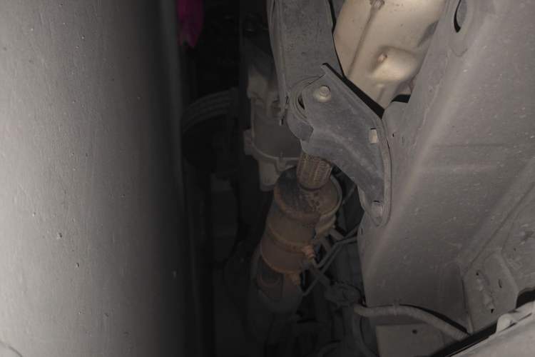 Used Wuling Zhiguang 2020 1.2L Practical Model China VI LSI Chassis Front Left