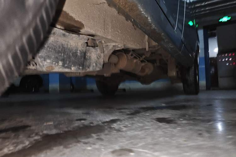 Used Wuling Zhiguang 2020 1.2L Practical Model China VI LSI Chassis Front Left