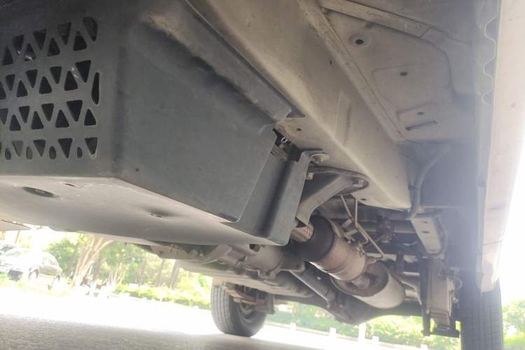 Used Wuling Zhiguang 2020 1.2L Practical Model China VI LSI Chassis Front Left