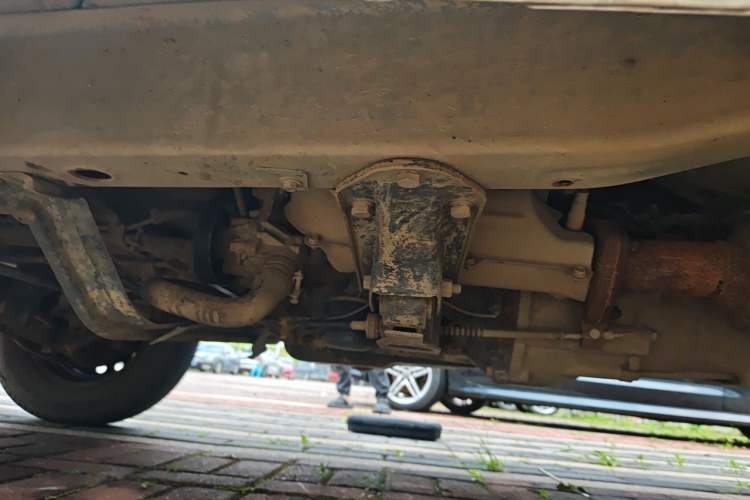 Used Wuling Zhiguang 2020 1.2L Practical Model China VI LSI Chassis Front Left