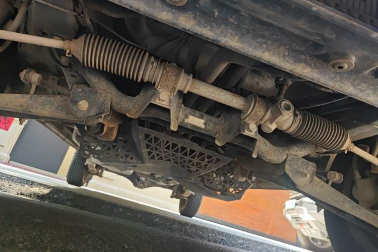 Used Wuling Zhiguang 2020 1.2L Practical Model China VI LSI Chassis Front