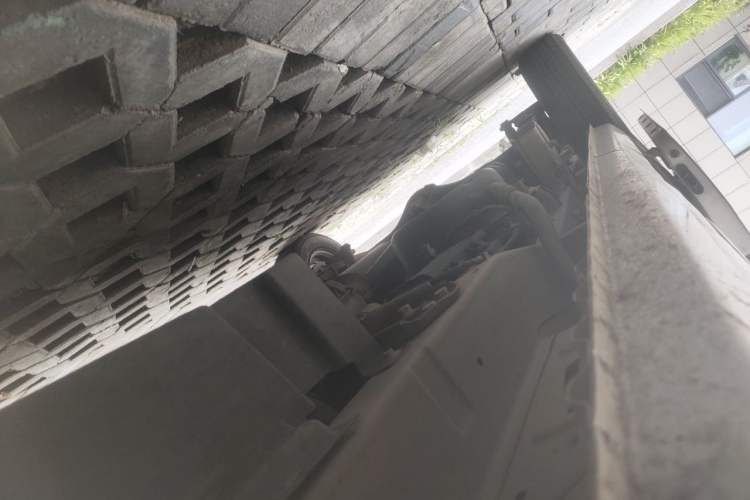 Used Wuling Zhiguang 2020 1.2L Practical Model China VI LSI Chassis Front Right