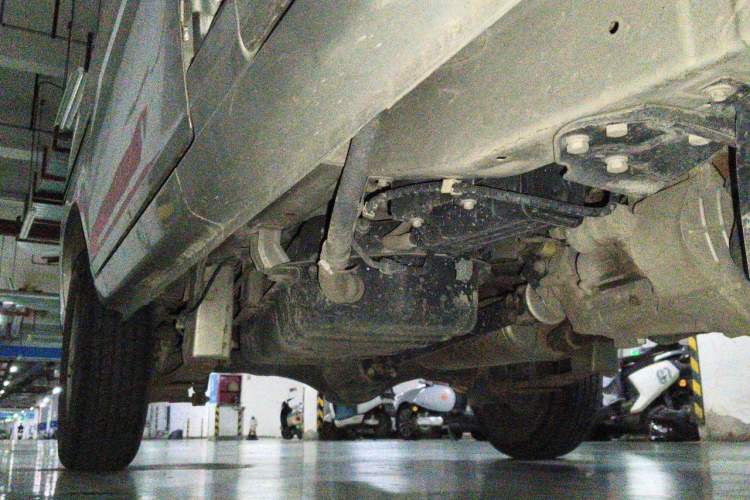 Used Wuling Zhiguang 2020 1.2L Practical Model China VI LSI Chassis Front Right