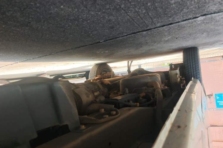 Used Wuling Zhiguang 2020 1.2L Practical Model China VI LSI Chassis Front Right
