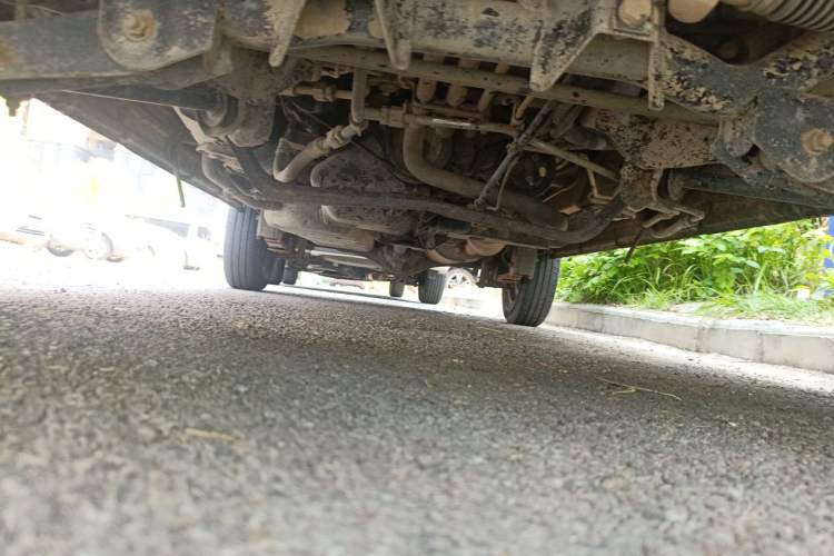 Used Wuling Zhiguang 2020 1.2L Practical Model China VI LSI Chassis Front