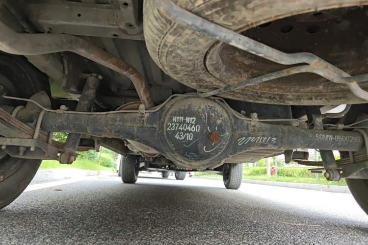 Used Wuling Zhiguang 2020 1.2L Practical Model China VI LSI Chassis Rear