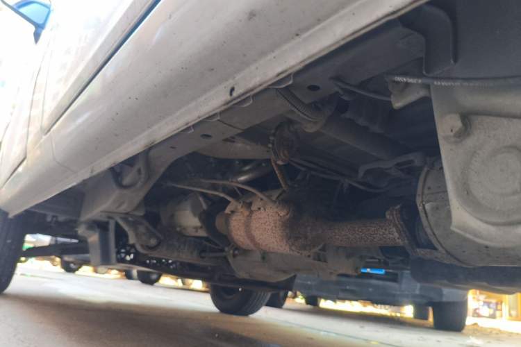 Used Wuling Zhiguang 2020 1.2L Practical Model China VI LSI Chassis Rear Left