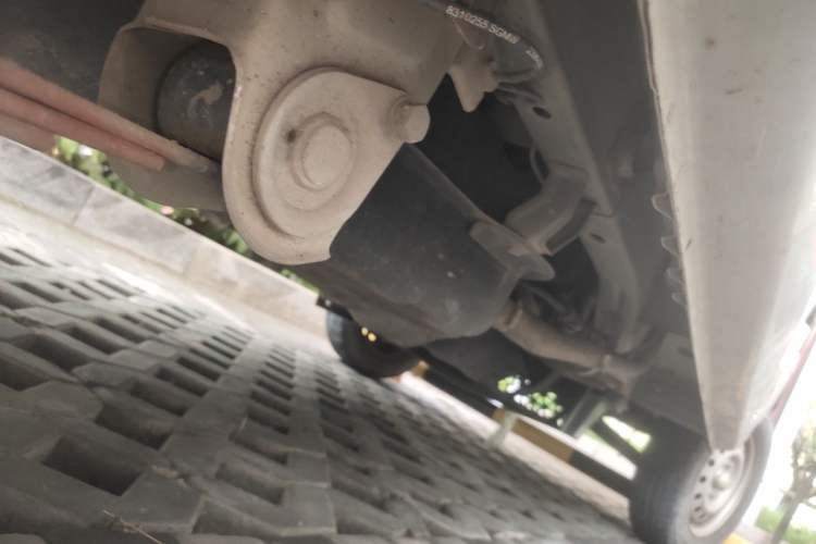 Used Wuling Zhiguang 2020 1.2L Practical Model China VI LSI Chassis Rear Right