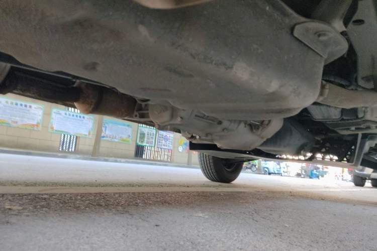 Used Wuling Zhiguang 2020 1.2L Practical Model China VI LSI Chassis Rear Right