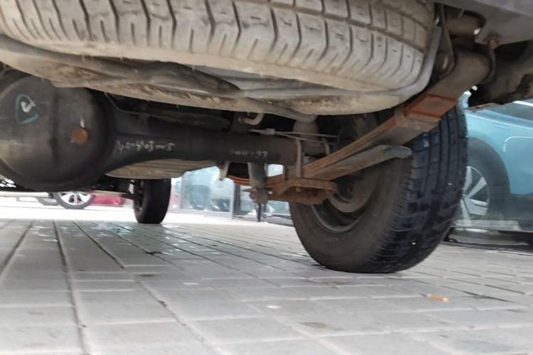 Used Wuling Zhiguang 2020 1.2L Practical Model China VI LSI Chassis Rear Right