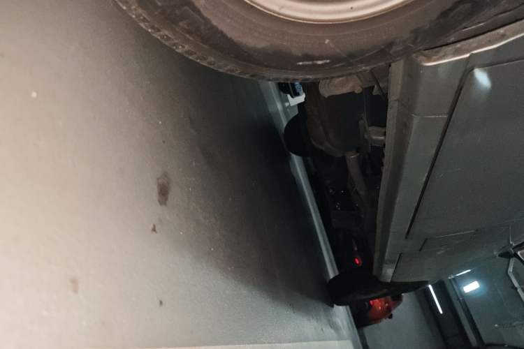 Used Wuling Zhiguang 2020 1.2L Practical Model China VI LSI Chassis Rear Right