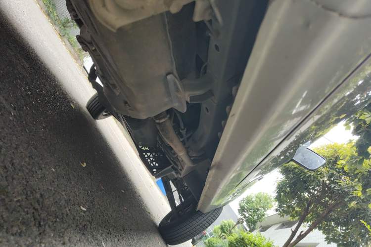 Used Wuling Zhiguang 2020 1.2L Practical Model China VI LSI Chassis Rear Right