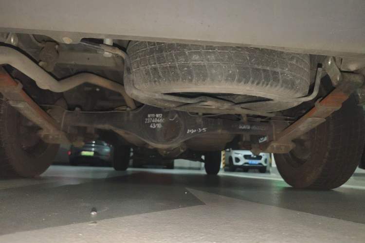 Used Wuling Zhiguang 2020 1.2L Practical Model China VI LSI Chassis Rear