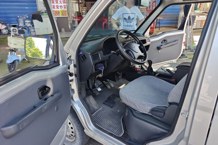 Used Wuling Zhiguang 2020 1.2L Practical Model China VI LSI Driver Seat