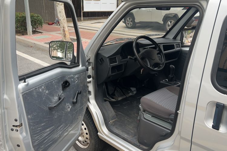 Used Wuling Zhiguang 2020 1.2L Practical Model China VI LSI Driver Seat