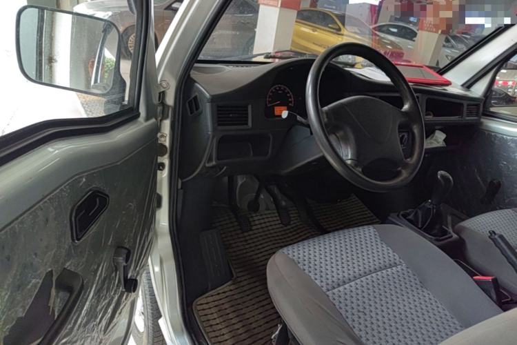 Used Wuling Zhiguang 2020 1.2L Practical Model China VI LSI Driver Seat